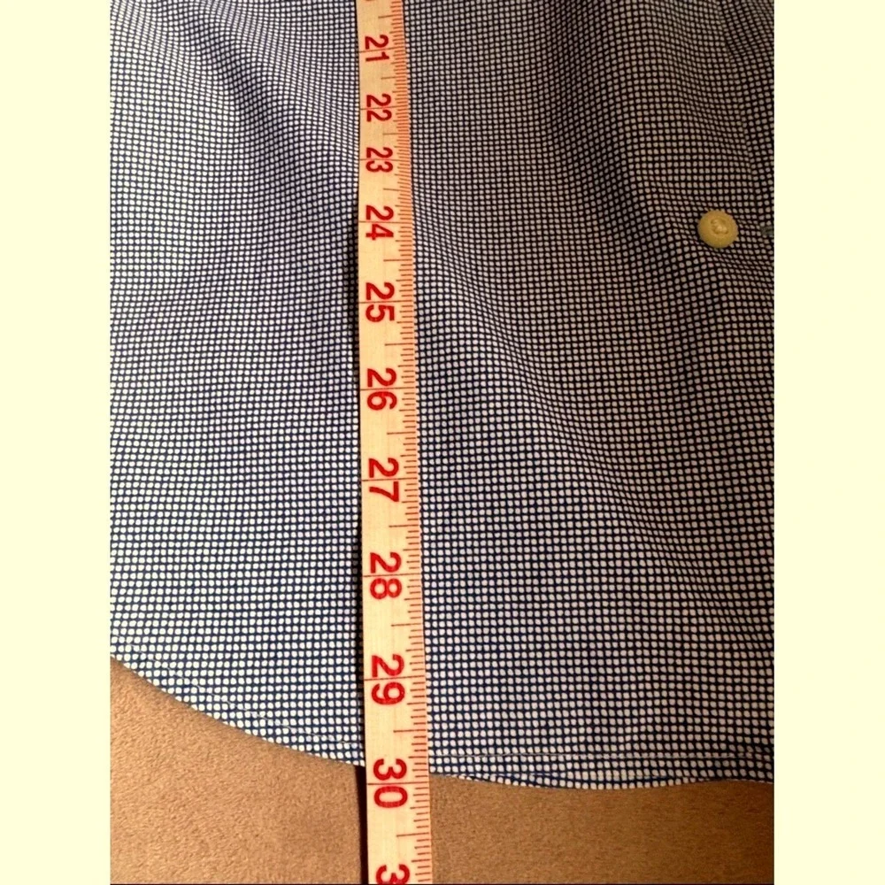 BANANA REPUBLIC.‎ Blue/White Micro-Check Dress Shirt. Long Sleeves. Size M.